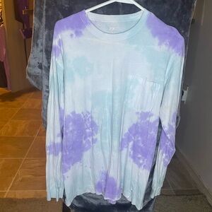 SMALL | Victoria’s Secret | Lavender + Blue Tie Dye | Long Sleeve Shirt